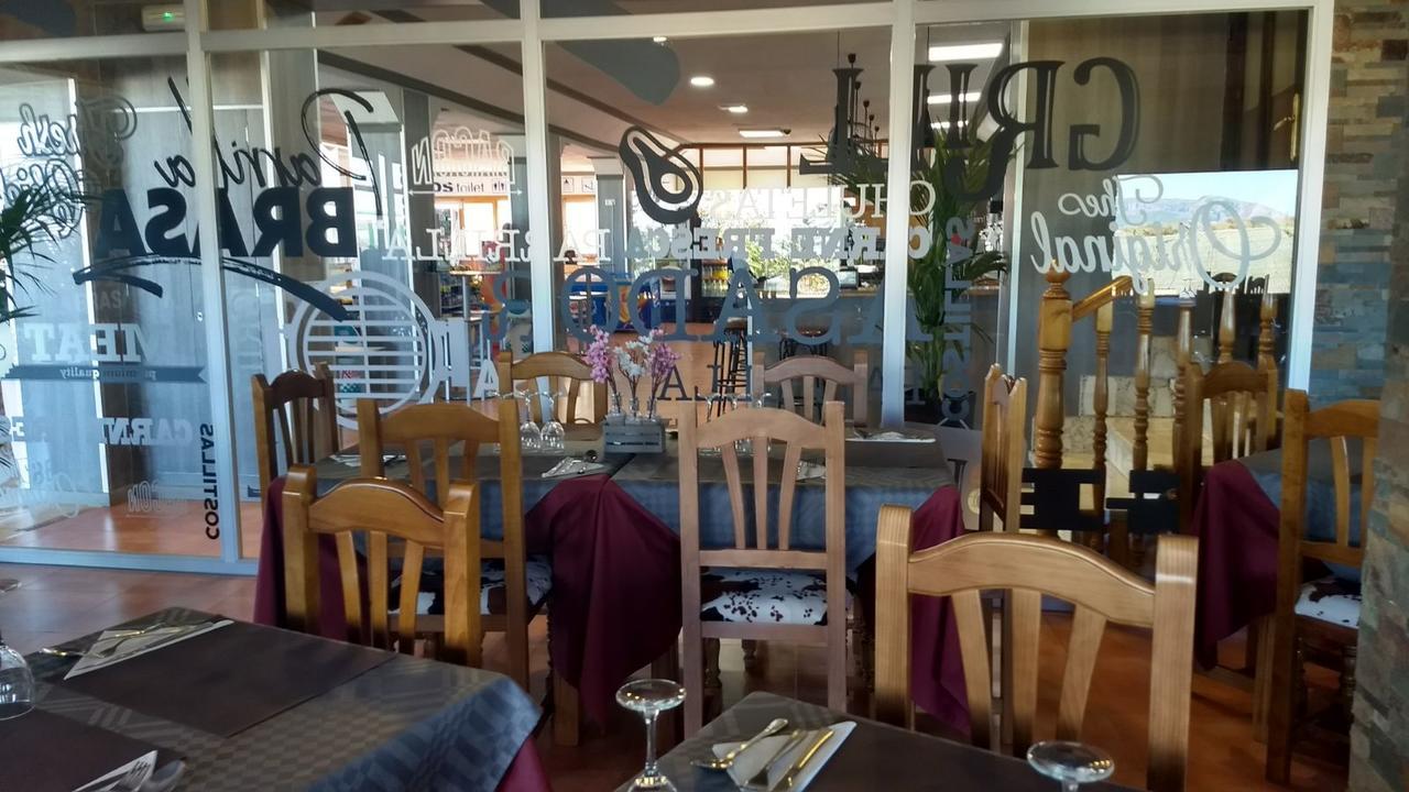 Hostal Venta Del Peral Cullar de Baza Екстериор снимка