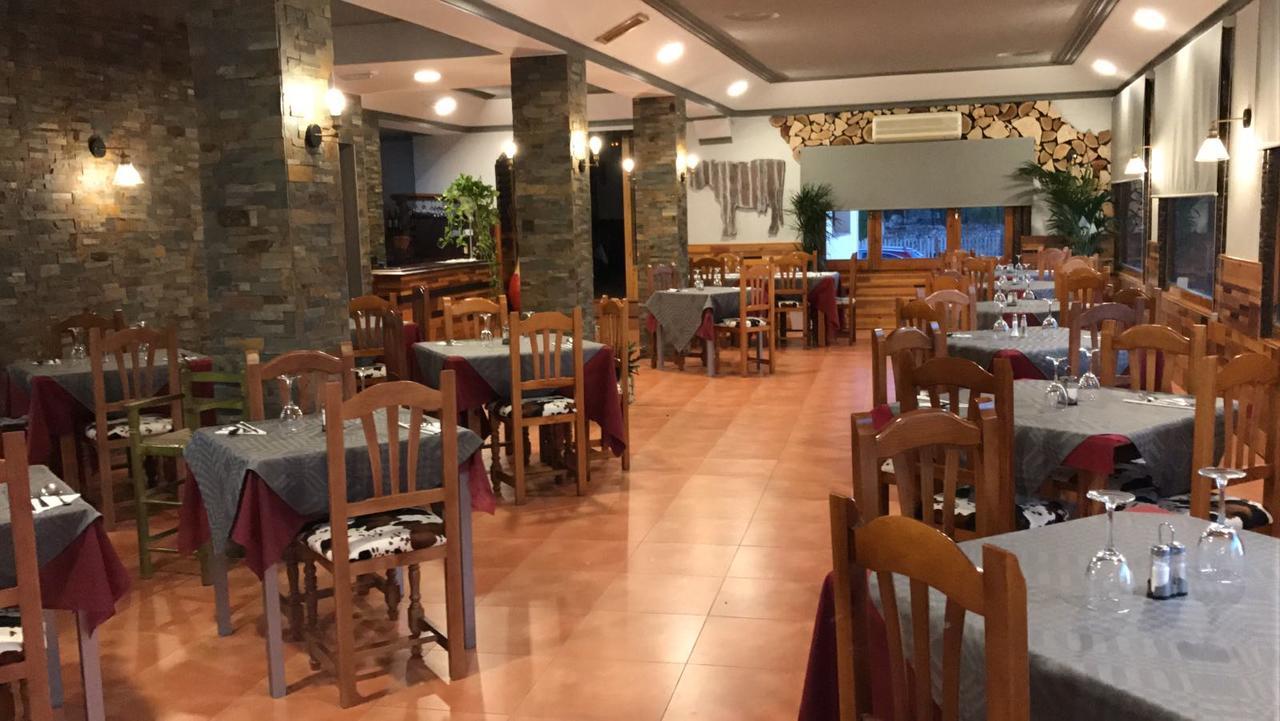 Hostal Venta Del Peral Cullar de Baza Екстериор снимка